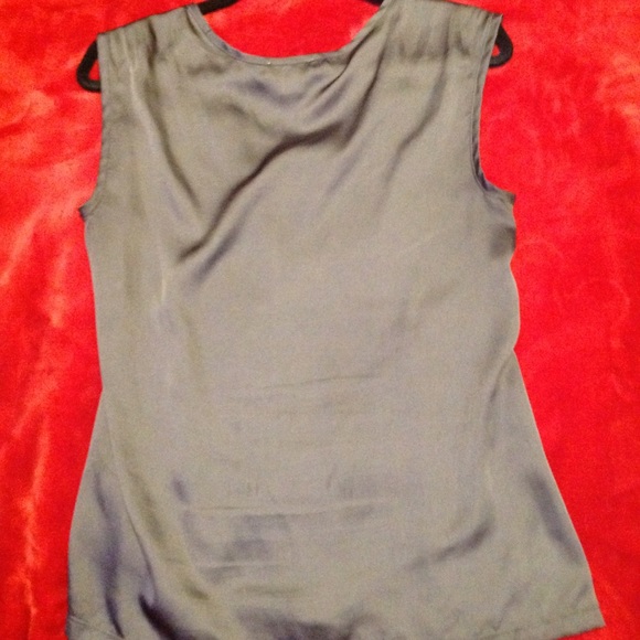 Top - Picture 2 of 2